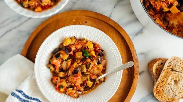 طرز تهیه راتاتویی؛ خوراک سبزیجات فرانسوی